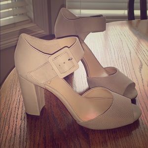 Vince Camuto heels
